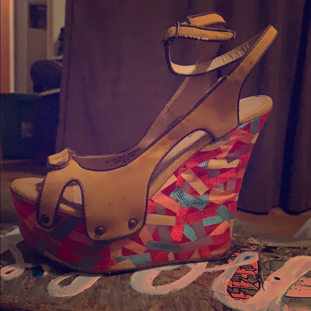 Colorful wedges